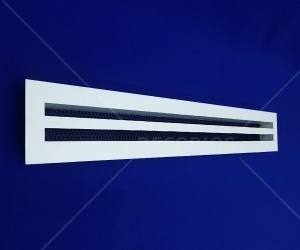 Решетка вентиляционная щелевая, с сеткой, белая, 600×80×1,5мм