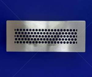 Вентиляционная решётка, сталь шлифованная, 300×100×2мм. 